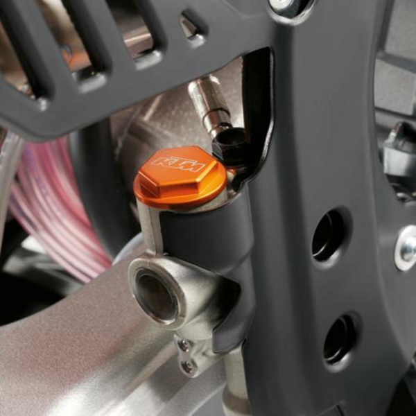 Brake fluid reservoir cover-1