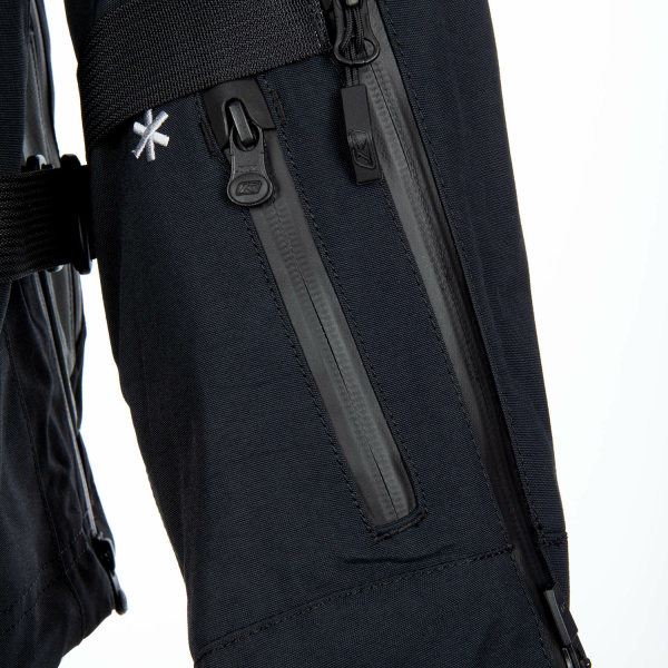 Latitude Jacket Black-11