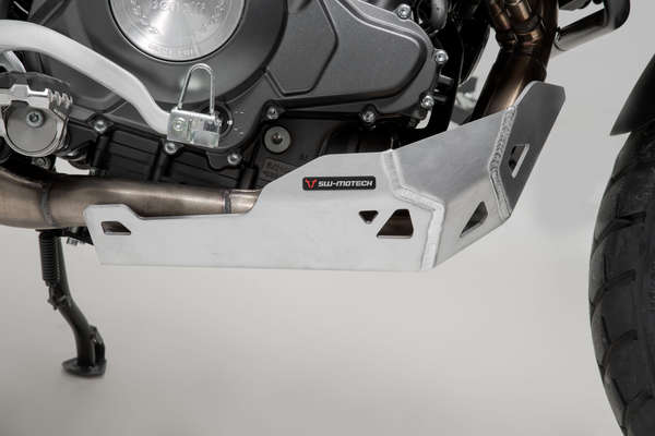 Engine Guard Silver-0
