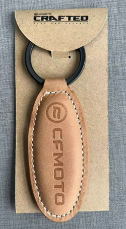 Breloc din piele, oval-triunghiular_maro cafea, 1, nordicamoto.ro