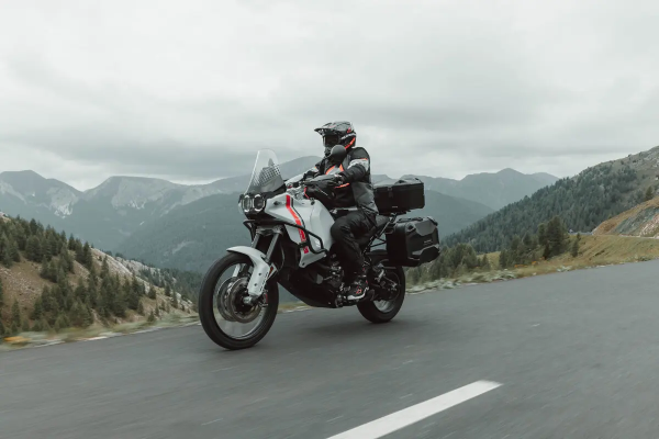 Dusc Abs Top-side Case33 Liters Black -1