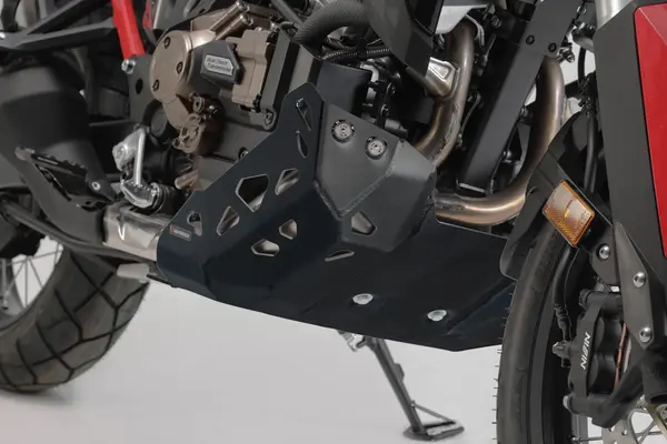 Engine Guard Black -2