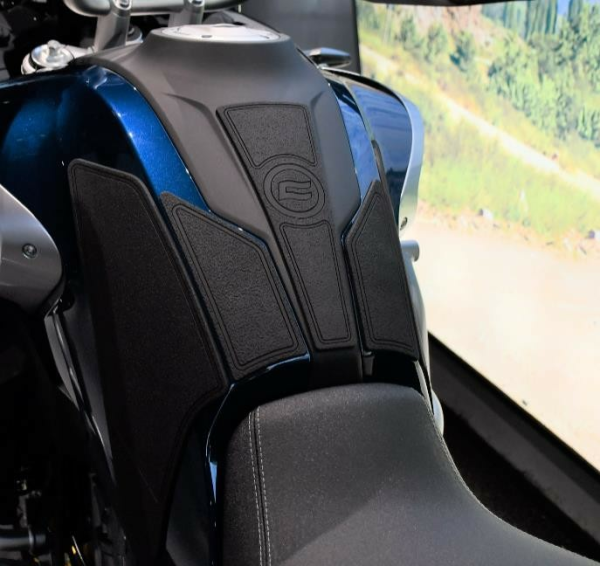 Set protectii rezervor CFMOTO 800MT-3