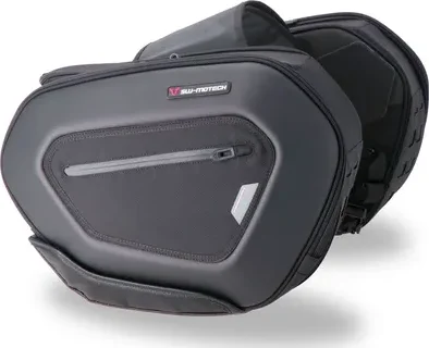 Pro Blaze Saddlebag Set Black -b5e4299b81a06a8dbb5c29af4a52de40.webp