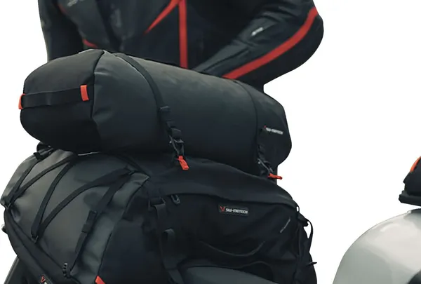 Pro Tail Bag Black-1
