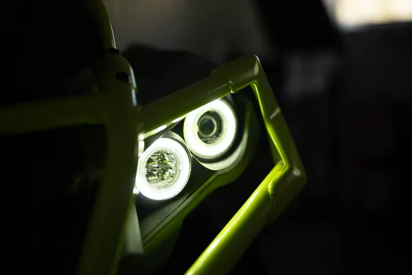 Neutroni Headlight White -1