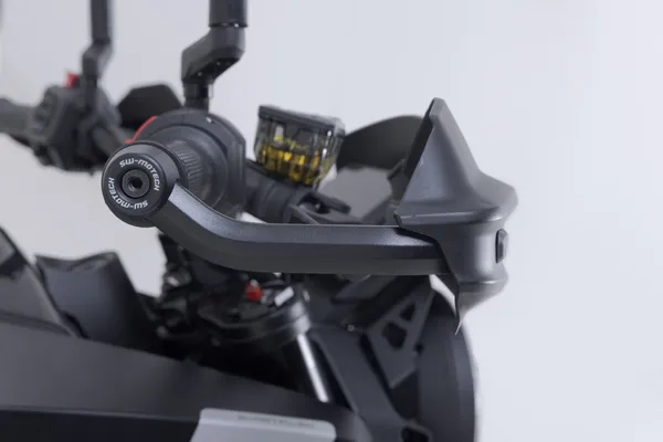 Adventure Handguard Kit Black -0