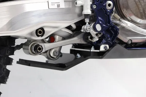 Scut Motor AXP Racing Xtrem KTM/Husqvarna/Gas Gas 450/500 4T '23-'27 Negru, 3, nordicamoto.ro