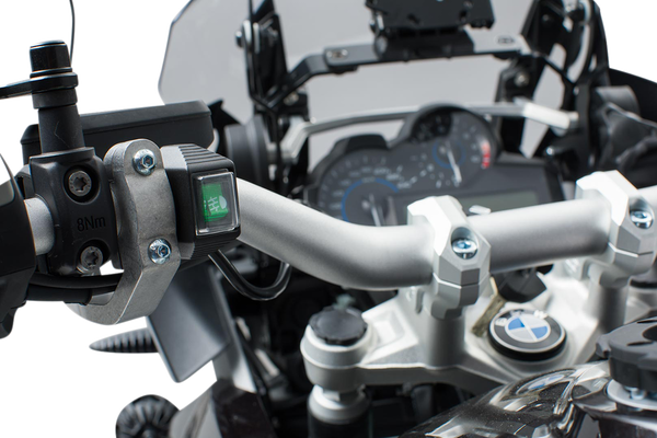 Intrerupator Evo Light pentru Cockpit Negru SW-Motech EMA0010712900-b97965803c34d290dd22b3d5d1ea75d1.webp