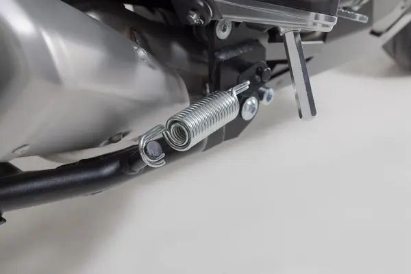 Centerstand Black -2