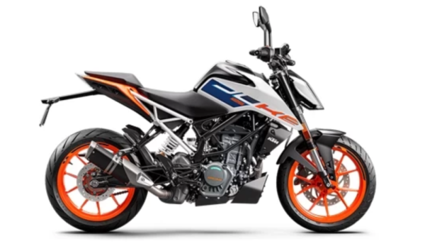 KTM 125 DUKE 2023-bcc3a509d0ec7ccfe61e24d7081496d8.webp