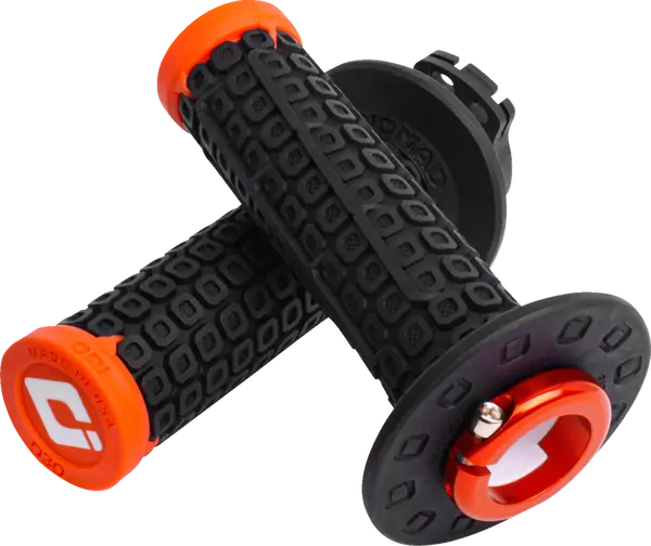 Nomad Lock-on Grips Black -1