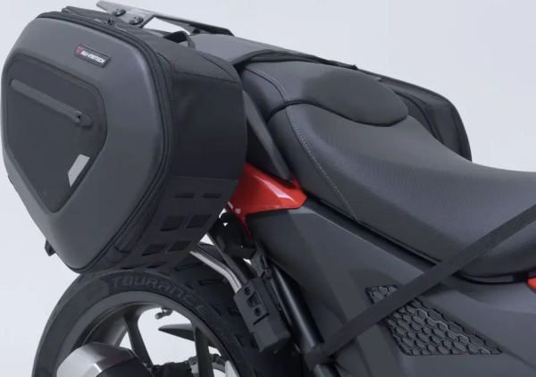 Pro Blaze H Saddlebag Set Black -3