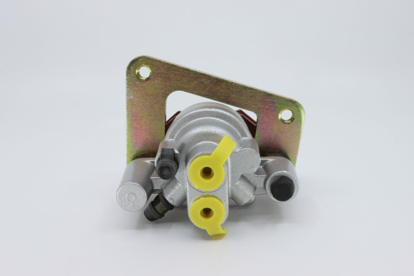 RH CALIPER, FRONT BRAKE-2