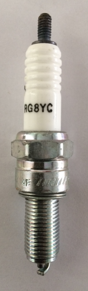 Champion Spark Plugs / Standard And Resistor Types, 1, nordicamoto.ro