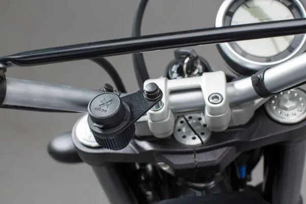 Cigarette Lighter Socket Bracket M8-3