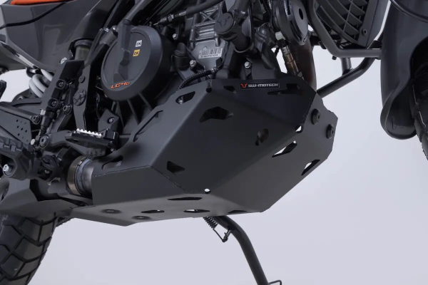 Engine Guard Black -3