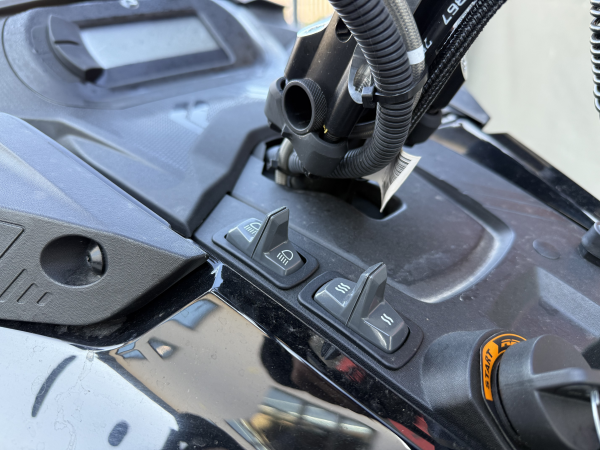 Ski-Doo Summit NEO+ '25, 3, nordicamoto.ro
