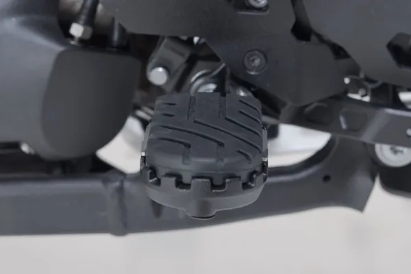 Ion Footrest Black -0