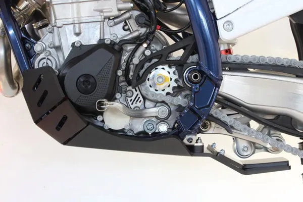 Scut Motor AXP Racing Xtrem KTM/Husqvarna/Gas Gas 450/500 4T '23-'27 Negru, 4, nordicamoto.ro