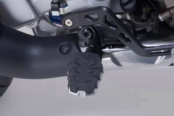Evo Footrest Kit -0