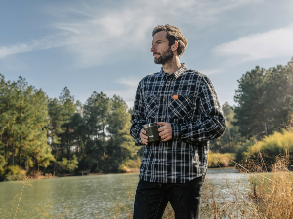 MEN SHIRT BLACK WHITE PLAID-debfd7af1a0f8ed88fcabc032e53af1a.webp