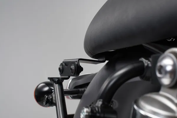 Side Carrier Adapter Black-3