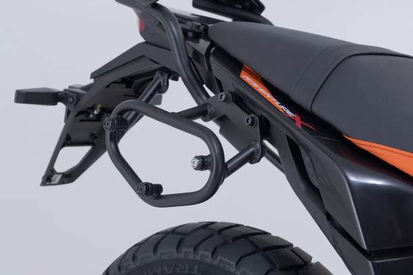 Slc Side Carrier right Black -2