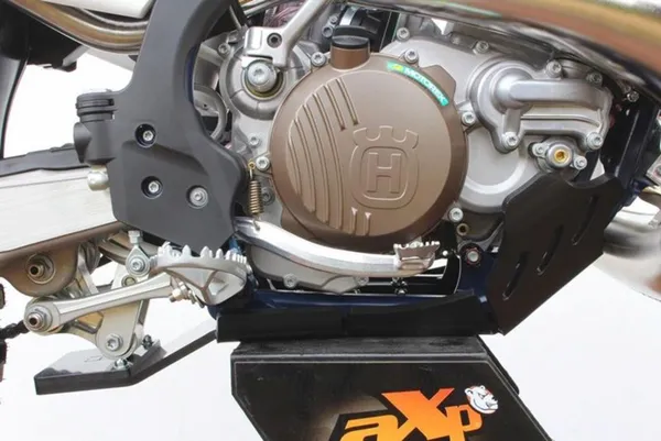 Scut Motor AXP Racing Xtrem KTM/Husqvarna/Gas Gas 250/300 2T '19-'23 Negru, 4, nordicamoto.ro