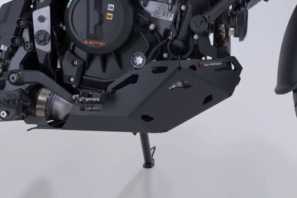 Engine Guard Black -2