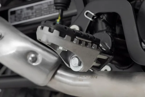 Ion Footrest Black, Silver-0