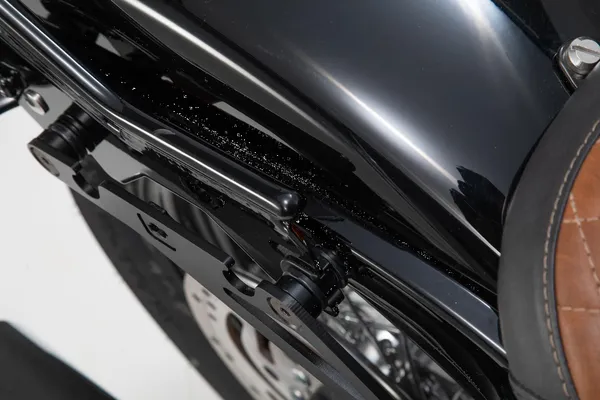 Slh Side Carrier Adapter Kit Black-1