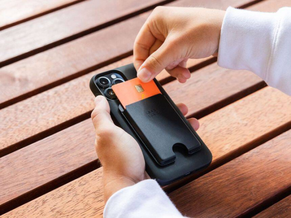 Portofel magnetic Quad Lock-4