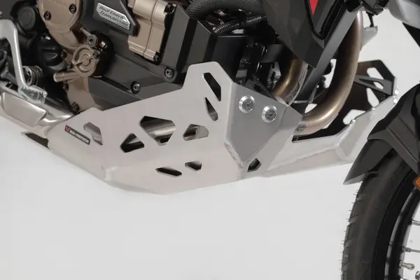 Engine Guard Silver-1