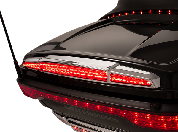 Streak Trunk Light With Lightstrike Technology Chrome, 2, nordicamoto.ro