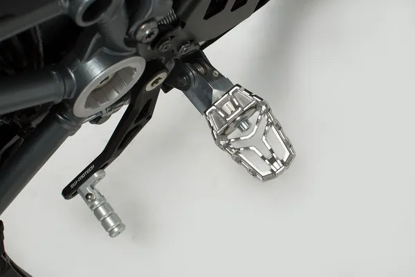 Footrest Kit Evo -2