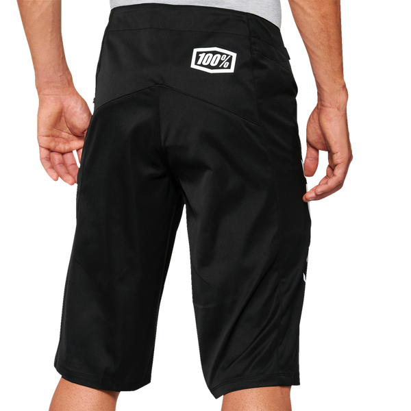 R-core Shorts Black -1