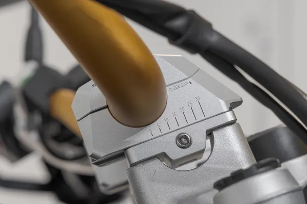 Bar Back Variable For Ø32 Handlebars Anodized-0