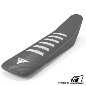 Husă Universală pentru Șa ONEGRIPPER MR74 V2 RIBBED Edition Gri Închis/Alb – Mario Roman – Enduro & Motocross, nordicamoto.ro