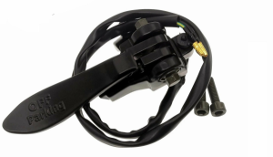 MANETA + SUPORT FRANA PARCARE CFMOTO 400 ,500 , 550 , 625 , 1000 2015-2024