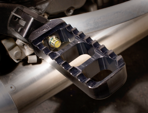 Serrated Footpegs Black