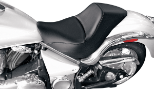 Renegade Deluxe Solo Seat Black