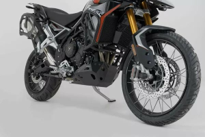 Engine Guard Black 