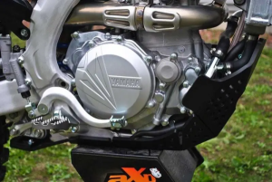 Scut Motor AXP Racing Xtrem Yamaha/Fantic 125/450 '18-'25 Negru, 5, nordicamoto.ro