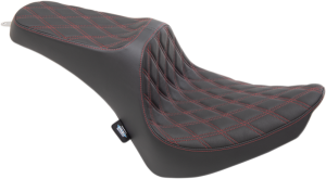 Predator Iii Seat Black, Red