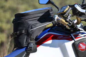 Trails End Adventure Tank Bag Black