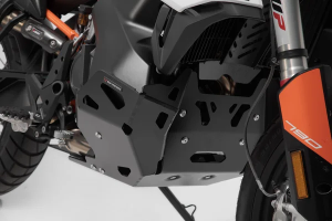 Protector motor negru