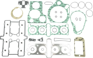 SET DE GARNITURI