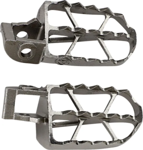 3683270296-0