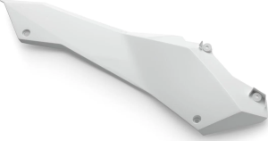 SIDE COVER R/S  WHITE       09